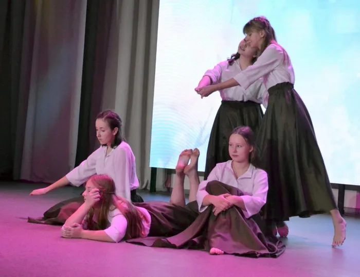 Образцовый хореографический коллектив Топотушки. Борковская ДШИ