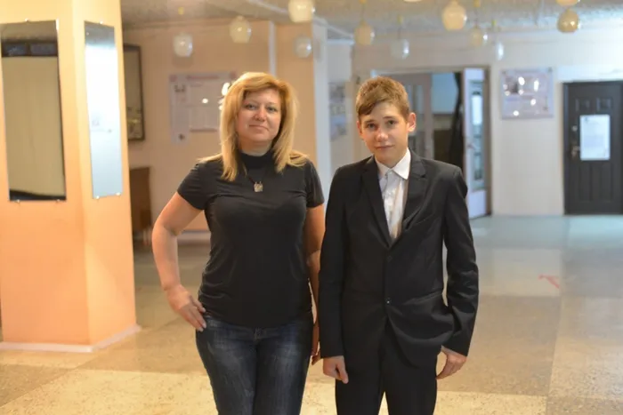 Беседа после концерта. Е.Н. Серебрякова и А. Утышев.